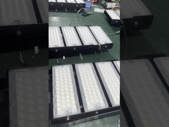 ไฟสปอร์ตไลท์โซลาร์เซลล์ ABS สีดำ พร้อมรีโมทคอนโทรล 50w 100w 200w 300w 400w 500w