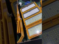 ไฟ LED ป้องกันการระเบิดแบบกำหนดเอง อะลูมิเนียมบริสุทธิ์สูงระบายความร้อน