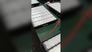 ขอแนะนำไฟฟลัดไลท์มุมลำแสงที่ปรับแต่งได้เพื่อการส่องสว่างที่เหมาะสมที่สุดสำหรับคุณ