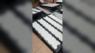 ไฟเสาสูง LED ที่ทนทาน 30 ° -90 °มุมลำแสงกีฬาสนามบาสเก็ตบอล