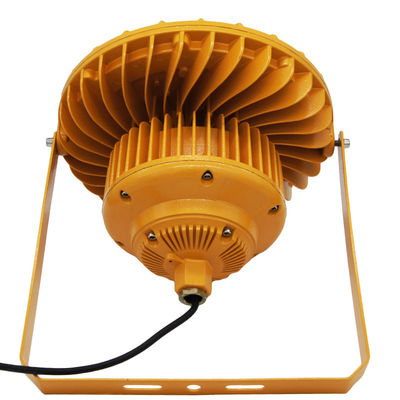โคมไฟไฮเบย์ป้องกันการระเบิดแบบติดตั้งบนขอบผนัง 240W 80Ra สำหรับพื้นที่อันตราย