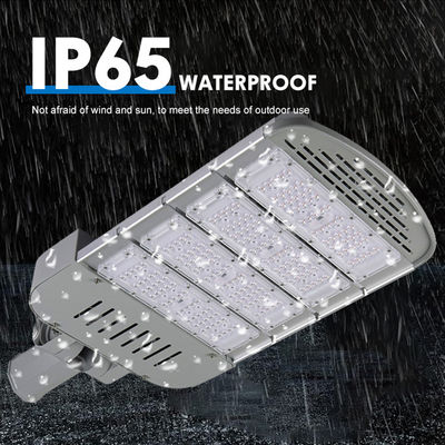 แรงและทนทาน Anti UV กลางแจ้ง LED Street Light IP65 SMD3030