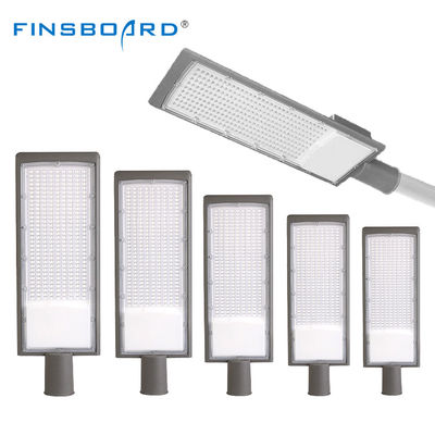 ไฟถนน LED อะลูมิเนียมหล่อขึ้นรูปกันน้ำ IP66 พร้อม LED SMD2835 สำหรับใช้งานภายนอก