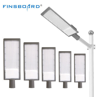 ไฟถนน LED อะลูมิเนียมหล่อขึ้นรูปกันน้ำ IP66 พร้อมอุณหภูมิสี 3000-6500K สำหรับไฟส่องสว่างทางหลวง