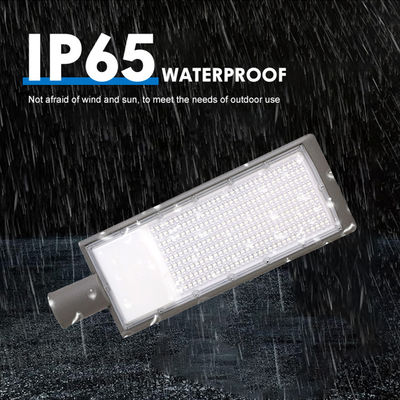 ไฟถนน LED อะลูมิเนียมหล่อขึ้นรูปกันน้ำ IP66 พร้อม LED SMD2835 สำหรับใช้งานภายนอก