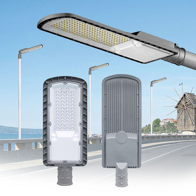 ไฟถนน LED ความสว่างสูง AC85-265V 3000K-6500K ประสิทธิภาพ 120lm/W และตัวเรือนอะลูมิเนียมหล่อขึ้นรูป