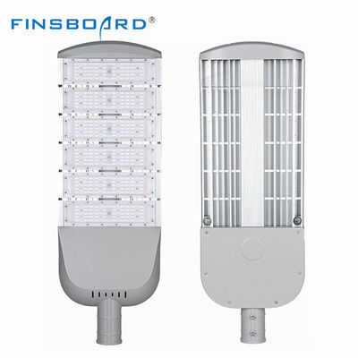 AC85-310V/AC100-277V 130-140LM/W ไฟสตรีทกลาง LED สําหรับสวนทางถนน