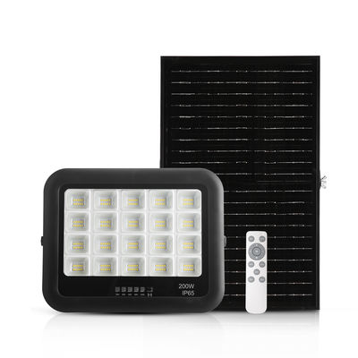 โคมไฟสปอร์ตไลท์พลังงานแสงอาทิตย์ Ip65 ABS Tempered Glass 100w 200w 300w 400w 500w ไฟ LED