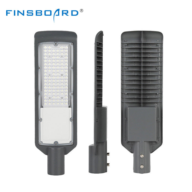 ไฟถนน LED อะลูมิเนียมหล่อขึ้นรูป กันน้ำ IP66 3000-6500K สำหรับทางหลวงและลานจอดรถกลางแจ้ง