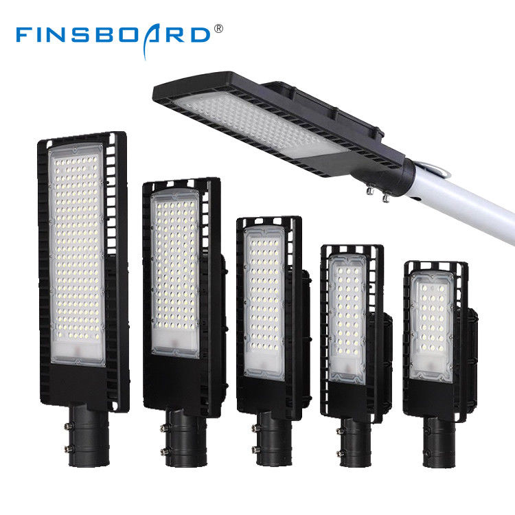 ไฟถนน LED กันน้ำ IP66 พร้อมประสิทธิภาพ 120 lm/W และอุณหภูมิสี 3000K-6500K สำหรับไฟถนนภายนอก