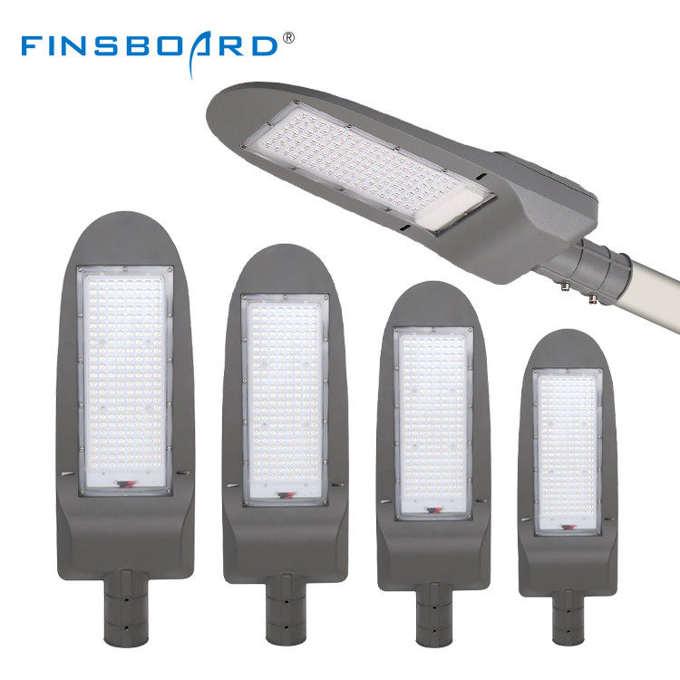 ไฟถนน LED SMD 3030 IP66 3000K ถึง 6500K ลูเมนสูง สำหรับลานจอดรถ ทางหลวง