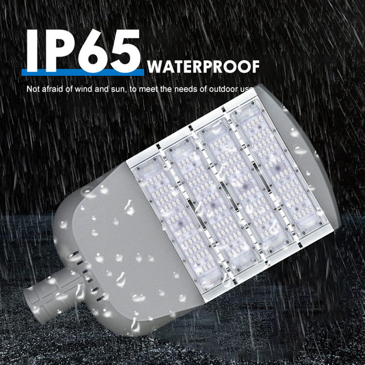 AC85-310V/AC100-277V 130-140LM/W ไฟสตรีทกลาง LED สําหรับสวนทางถนน