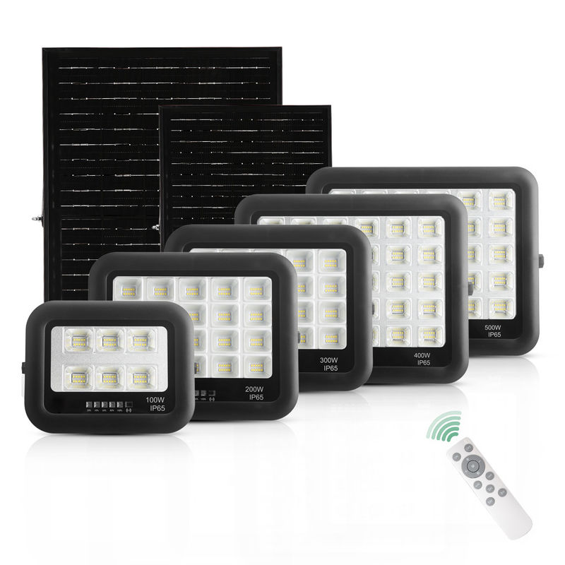 โคมไฟสปอร์ตไลท์พลังงานแสงอาทิตย์ Ip65 ABS Tempered Glass 100w 200w 300w 400w 500w ไฟ LED