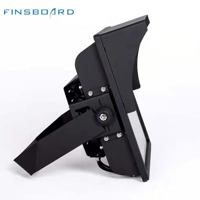 ช่วงความถี่ 50-60Hz ไฟฟ้า LED ระยะเวลาใช้งาน 50000 ชั่วโมง และกันน้ํา IP66 สําหรับการสว่างสนามกลางแจ้ง