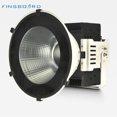 IP65 แสงกรานหอคอยกันน้ําด้วยพลังงาน 200W-700W และ SMD 3030 LED สําหรับการส่องแสงอุตสาหกรรม