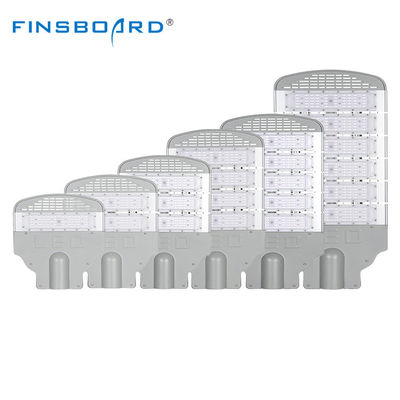 ไฟถนน LED กันน้ำ IP65 เลนส์ PC อะลูมิเนียมอัลลอยด์ ประสิทธิภาพ 130-140lm/w สำหรับใช้งานกลางแจ้ง