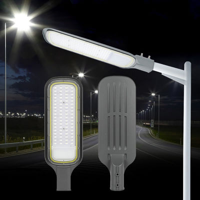 กลางแจ้ง Die-casting อลูมิเนียม IP65 กันน้ํา SMD2835 LED Street Light สําหรับทางด่วนและที่จอดรถ
