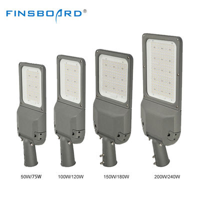 ไฟถนนภายนอก ไฟถนนกันน้ํา LED ไฮ ไลท์สว่างสูง ชิป