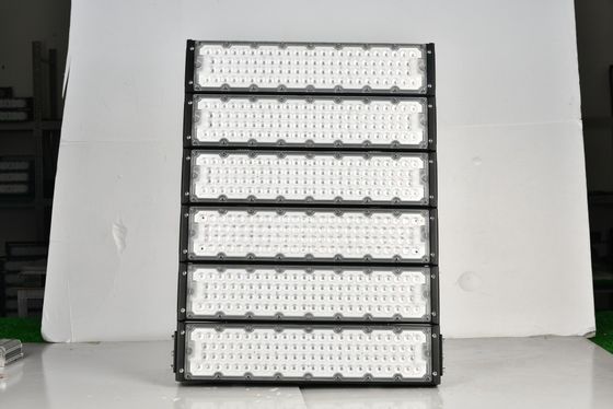 ไฟเสาสูง LED 2000W กันน้ำ IP65 อายุการใช้งาน 50000 ชั่วโมง สำหรับสนามกีฬาและโคมไฟฟลัดไลท์กลางแจ้ง